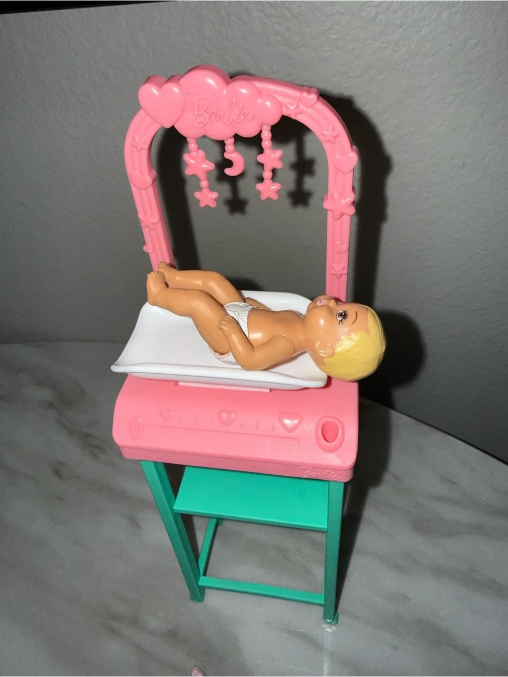 Barbie baby playset 2 babies changing station play blanket & toys